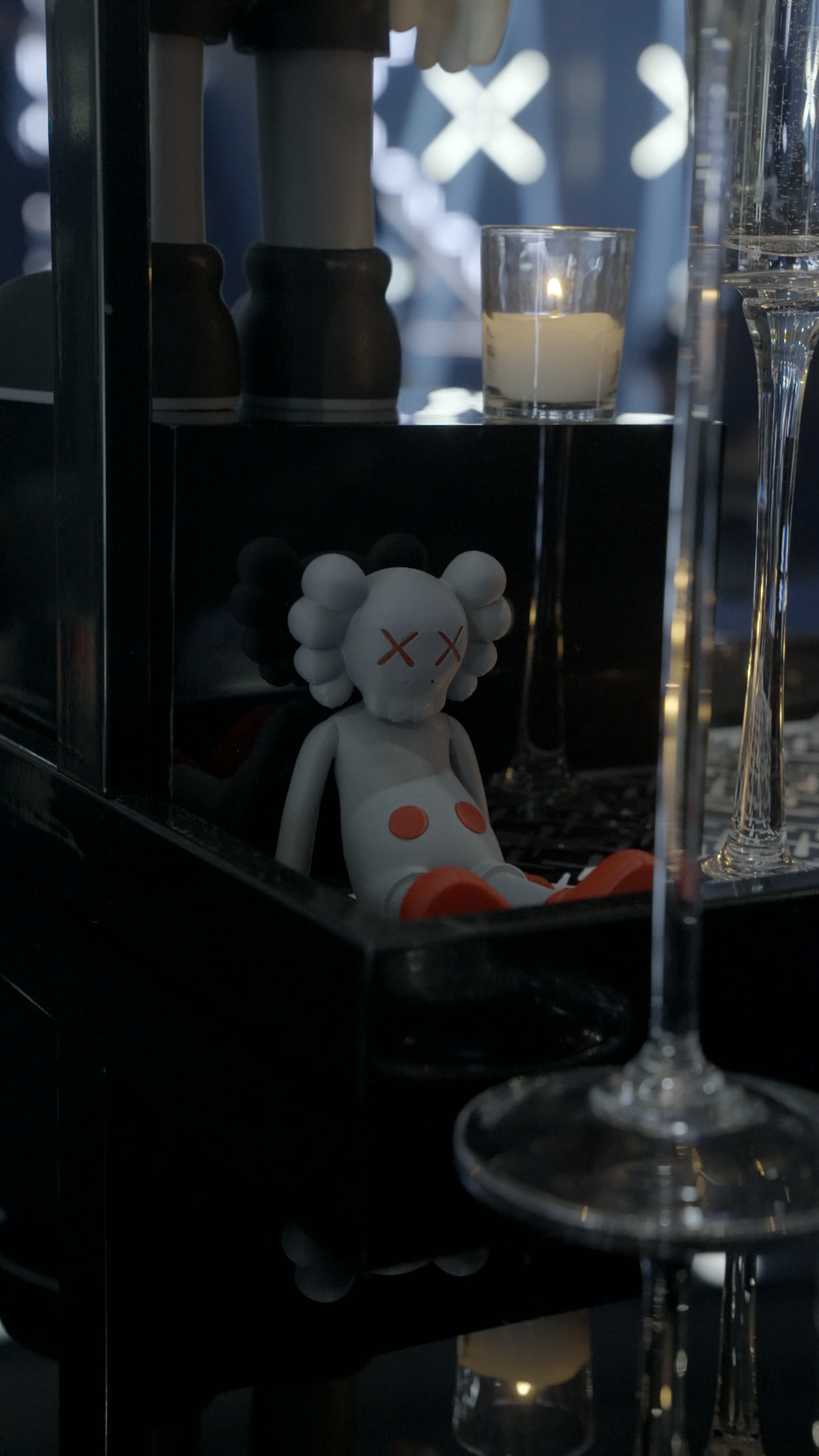 KAWS companion vignette