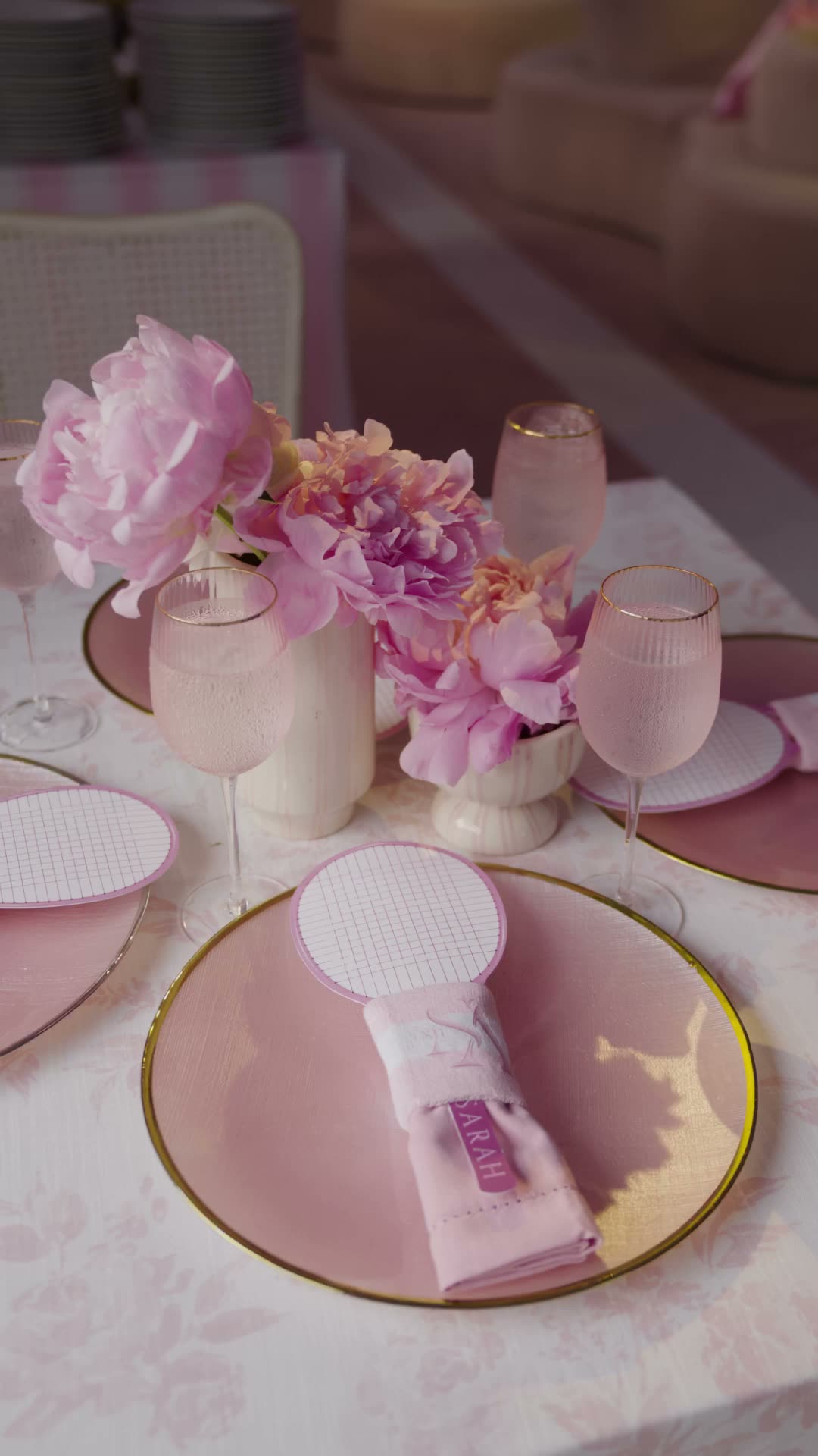 Peony place setting